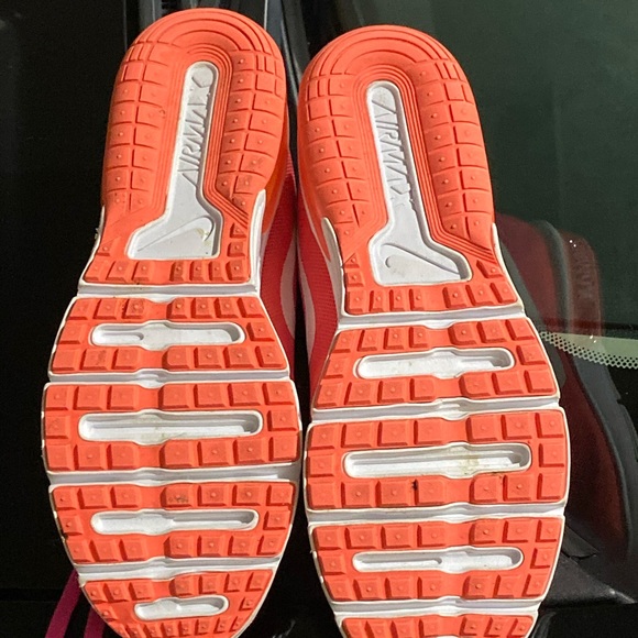 Women’s Sequent Nike AirMax - Picture 3 of 4